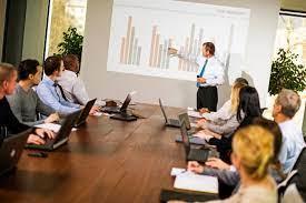 پاورپوینت خلاقانه در سال 2024، روش‌های نوآورانه برای جذاب‌تر کردن ارائه‌ها